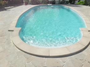 Studio cosy à Petit-Canal, 36 m², piscine partagée